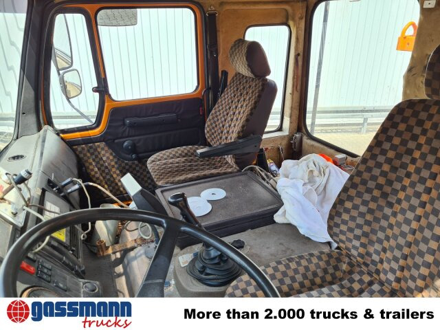 Mercedes-Benz NG 1928 A 4x4, V8-Motor, Standklima, - Truk sasis: gambar 4 Mercedes-Benz NG 1928 A 4x4, V8-Motor, Standklima, - Truk sasis: gambar 4