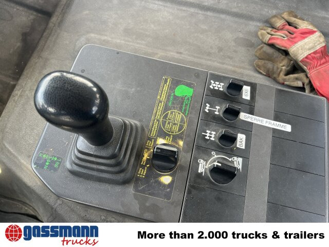 Mercedes-Benz SK II 2638/44 A 6x6, V8, Retarder - Truk sasis: gambar 3 Mercedes-Benz SK II 2638/44 A 6x6, V8, Retarder - Truk sasis: gambar 3