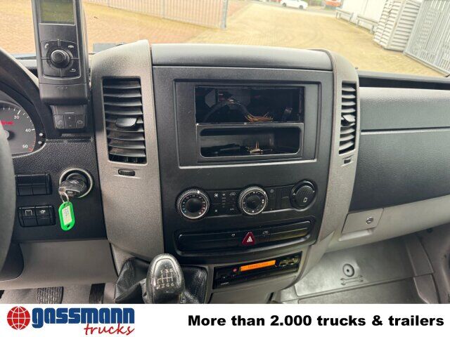 Mercedes-Benz Sprinter 310 CDI 4x2 Doka, Hinterkipper - Tempat sampah: gambar 4 Mercedes-Benz Sprinter 310 CDI 4x2 Doka, Hinterkipper - Tempat sampah: gambar 4