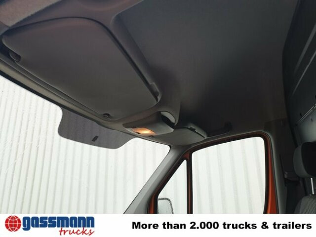 Mercedes-Benz Sprinter 313 KA 4x2 - Van panel: gambar 5 Mercedes-Benz Sprinter 313 KA 4x2 - Van panel: gambar 5
