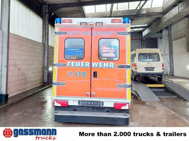 Mercedes-Benz Sprinter 516 CDI 4x2, Rettungswagen, Retarder - Van panel: gambar 4 Mercedes-Benz Sprinter 516 CDI 4x2, Rettungswagen, Retarder - Van panel: gambar 4