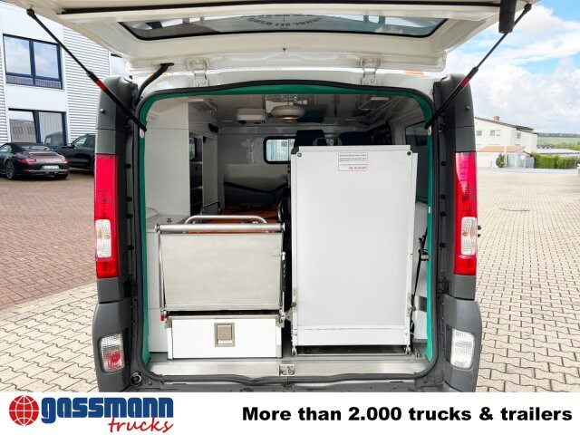 Renault Trafik 2.0 dCi115 4x2, Krankentransporter - Ambulans: gambar 2 Renault Trafik 2.0 dCi115 4x2, Krankentransporter - Ambulans: gambar 2