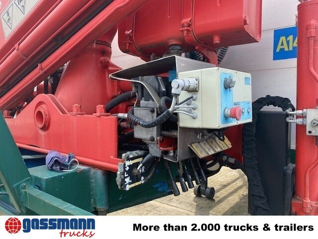 SCHELLING 504 H 22 mit Kran Ferrari 708, 7m/t - Semi-trailer flatbed: gambar 3 SCHELLING 504 H 22 mit Kran Ferrari 708, 7m/t - Semi-trailer flatbed: gambar 3