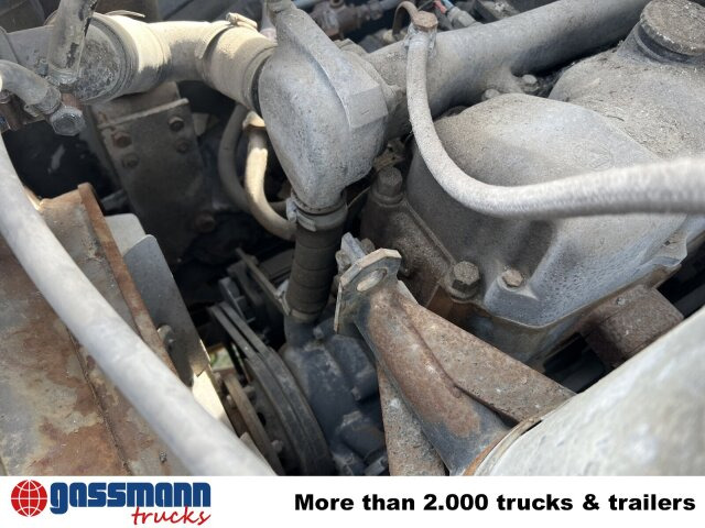 Saurer V5 4x2 - Truk flatbed: gambar 5 Saurer V5 4x2 - Truk flatbed: gambar 5