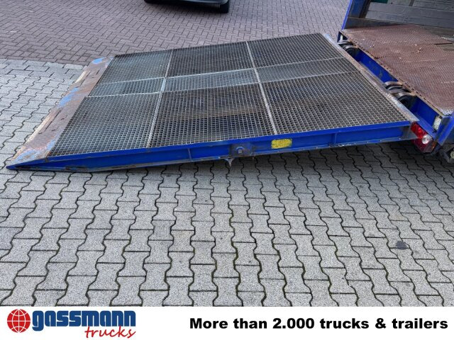 Renders NS4L32, Seilwinde, Edscha, hydr. Auffahrrampe - Semi-trailer: gambar 4 Renders NS4L32, Seilwinde, Edscha, hydr. Auffahrrampe - Semi-trailer: gambar 4