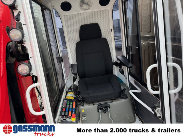 Mercedes-Benz Arocs 3351 LS 6x6, Grounder, MirrorCam, Navi, - Tractor head: gambar 4 Mercedes-Benz Arocs 3351 LS 6x6, Grounder, MirrorCam, Navi, - Tractor head: gambar 4