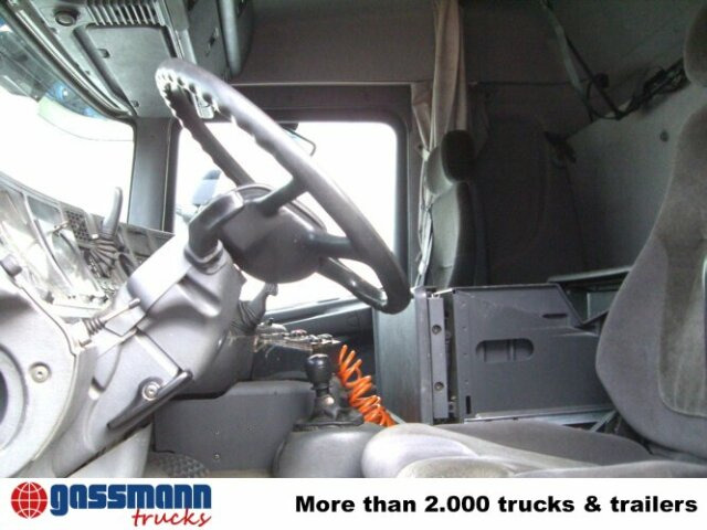 Scania 144G 530 6x4 - Tractor head: gambar 3 Scania 144G 530 6x4 - Tractor head: gambar 3