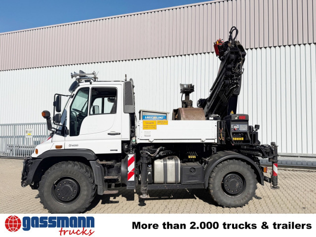 Unimog U400 4x4, Frontzapfwelle, Heckkran Hiab XS - Truk flatbed, Truk derek: gambar 4 Unimog U400 4x4, Frontzapfwelle, Heckkran Hiab XS - Truk flatbed, Truk derek: gambar 4