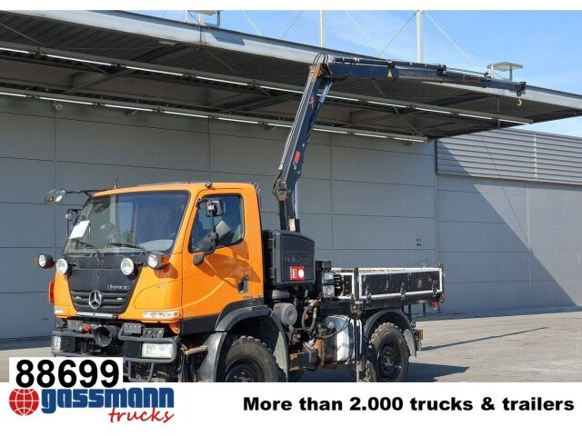 Unimog U 20 4x4, Zapfwelle, Kran Hiab 022D-3 HiDuo, - Van pengiriman: gambar 1 Unimog U 20 4x4, Zapfwelle, Kran Hiab 022D-3 HiDuo, - Van pengiriman: gambar 1