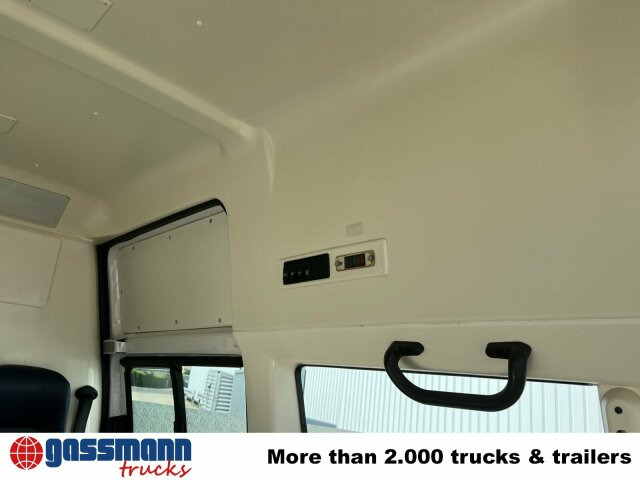 Volkswagen T5 2.0 TDI 4x2, Krankenwagen - Ambulans: gambar 2 Volkswagen T5 2.0 TDI 4x2, Krankenwagen - Ambulans: gambar 2