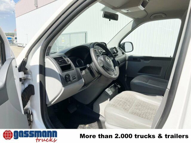 Volkswagen T5 2.0 TDI 4x2, Krankenwagen - Ambulans: gambar 3 Volkswagen T5 2.0 TDI 4x2, Krankenwagen - Ambulans: gambar 3