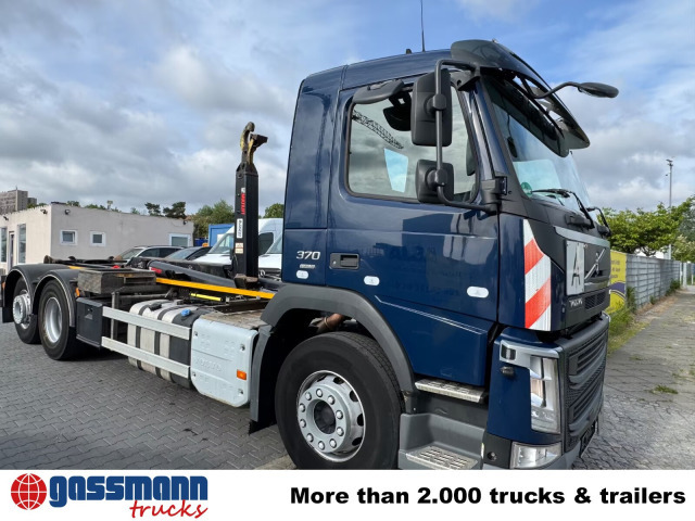 Volvo FM 370/410 6x2, Lenk-/Liftachse - Hook lift: gambar 3 Volvo FM 370/410 6x2, Lenk-/Liftachse - Hook lift: gambar 3