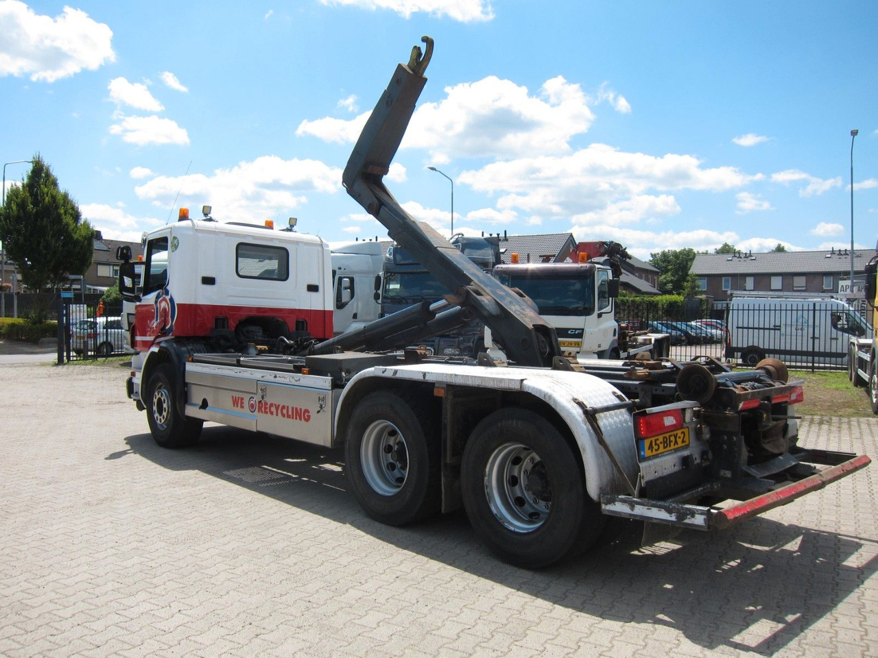Scania P410 CB6X2 HSA Hyva 22T Haken E6 Liftachse - Hook lift: gambar 5 Scania P410 CB6X2 HSA Hyva 22T Haken E6 Liftachse - Hook lift: gambar 5