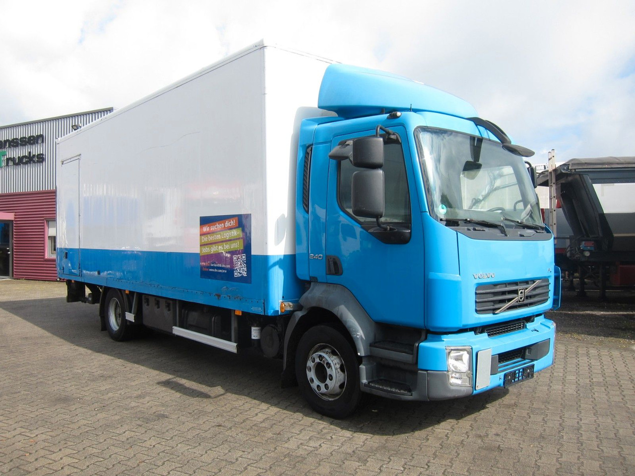 Volvo FL 240 12T Koffer KBW Manual - Truk box: gambar 1 Volvo FL 240 12T Koffer KBW Manual - Truk box: gambar 1