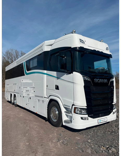 Scania S590 V8 6x2 Camper / Motorhome - New 2025 - Garage - Slide out - - Camper: gambar 2 Scania S590 V8 6x2 Camper / Motorhome - New 2025 - Garage - Slide out - - Camper: gambar 2