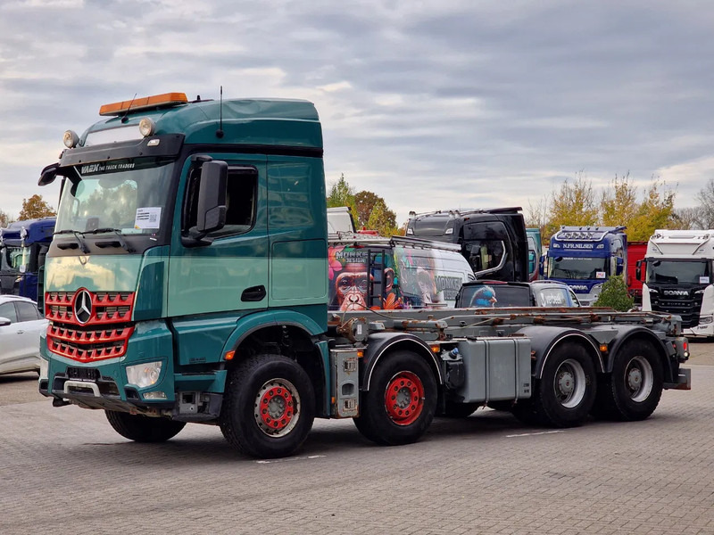 Mercedes-Benz Arocs 3251 8x4 - Cable system - HUB reduction - Euro 6 - Camera system - Truk pembawa sistem kabel: gambar 4 Mercedes-Benz Arocs 3251 8x4 - Cable system - HUB reduction - Euro 6 - Camera system - Truk pembawa sistem kabel: gambar 4