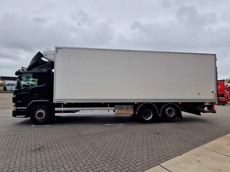 Scania P320 6x2*4 - Thermoking T-1200 R Frigo - Zepro Loadlift - Euro 6 - Steering axle - Full air - Truk isotermal: gambar 4 Scania P320 6x2*4 - Thermoking T-1200 R Frigo - Zepro Loadlift - Euro 6 - Steering axle - Full air - Truk isotermal: gambar 4