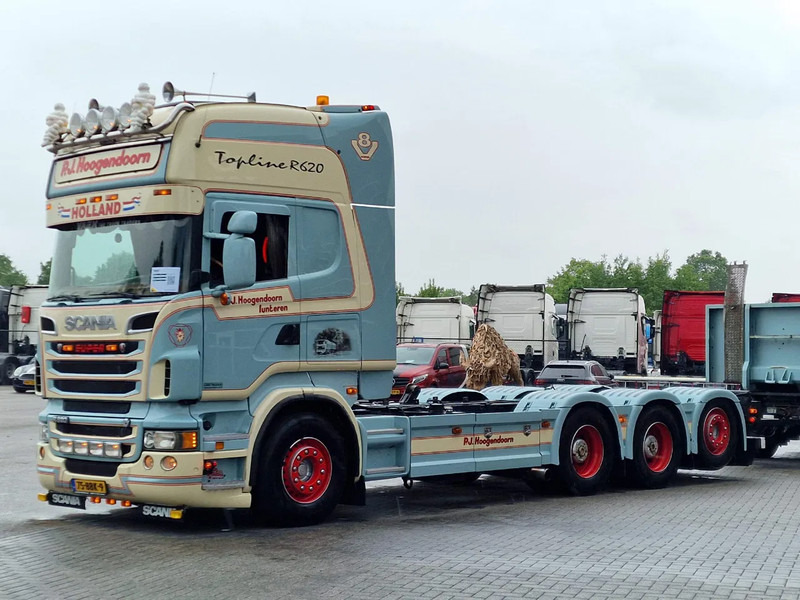 Scania R620 Topline 8x4 - Retarder - Full air - Custom interior - Show truck - HUB reduction - Truk sasis: gambar 3 Scania R620 Topline 8x4 - Retarder - Full air - Custom interior - Show truck - HUB reduction - Truk sasis: gambar 3