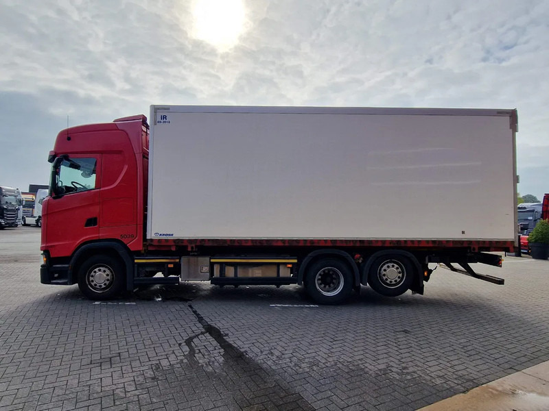 Scania S500 NGS Highline 6x2 - BDF - Full air - Loadlift - Box - Navi - Retarder - Pengangkut kontainer/ Container truck: gambar 4 Scania S500 NGS Highline 6x2 - BDF - Full air - Loadlift - Box - Navi - Retarder - Pengangkut kontainer/ Container truck: gambar 4