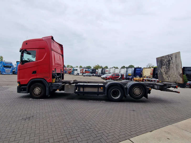 Scania S500 NGS Highline 6x2 - BDF - Full air - Loadlift - Navi - Retarder - Pengangkut kontainer/ Container truck: gambar 4 Scania S500 NGS Highline 6x2 - BDF - Full air - Loadlift - Navi - Retarder - Pengangkut kontainer/ Container truck: gambar 4