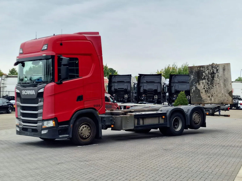 Scania S500 NGS Highline 6x2 - BDF - Full air - Loadlift - Navi - Retarder - Pengangkut kontainer/ Container truck: gambar 3 Scania S500 NGS Highline 6x2 - BDF - Full air - Loadlift - Navi - Retarder - Pengangkut kontainer/ Container truck: gambar 3