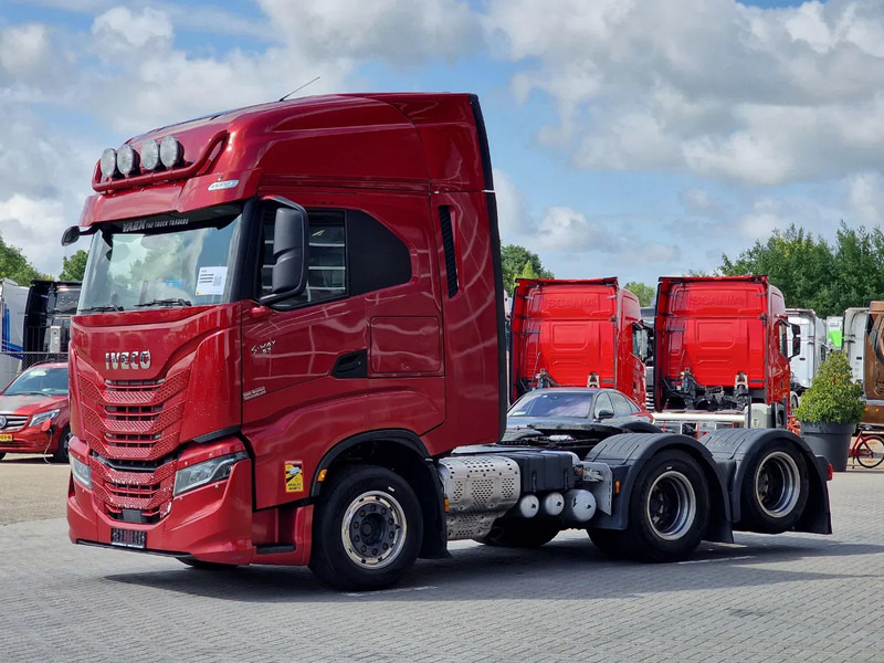 Iveco S-WAY 570 6x2 - Retarder - Full air - 3.20 WB - Navi - Tractor head: gambar 3 Iveco S-WAY 570 6x2 - Retarder - Full air - 3.20 WB - Navi - Tractor head: gambar 3