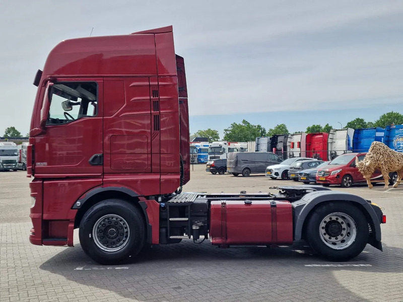 MAN TGX 18.510 4x2 - Retarder - Night clima - 2x tank - Navi - Full spoiler - Tractor head: gambar 4 MAN TGX 18.510 4x2 - Retarder - Night clima - 2x tank - Navi - Full spoiler - Tractor head: gambar 4