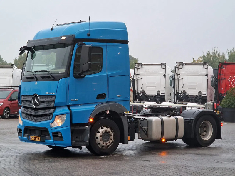 Mercedes-Benz Actros 1842 - 4x2 - Streamspace - Euro 6 - Fridge - Tractor head: gambar 3 Mercedes-Benz Actros 1842 - 4x2 - Streamspace - Euro 6 - Fridge - Tractor head: gambar 3