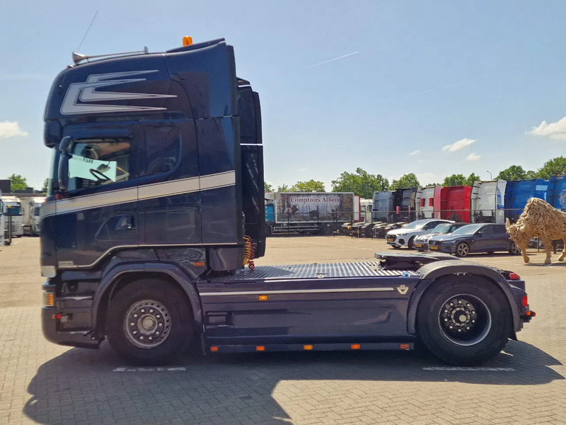 Scania R520 V8 Topline 4x2 - Manual gearbox - Retarder - PTO/Hydraulic - Full air - Leather - Tractor head: gambar 4 Scania R520 V8 Topline 4x2 - Manual gearbox - Retarder - PTO/Hydraulic - Full air - Leather - Tractor head: gambar 4