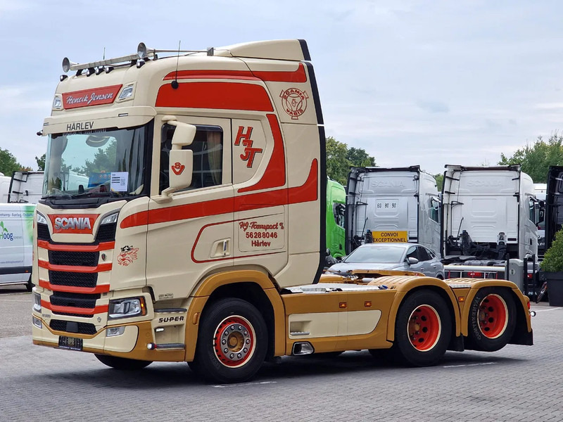 Scania R580 V8 NGS Highline 6x2 - PTO/Hydraulic - 2.95 WB - Retarder - Night clima - Custom interior - Tractor head: gambar 3 Scania R580 V8 NGS Highline 6x2 - PTO/Hydraulic - 2.95 WB - Retarder - Night clima - Custom interior - Tractor head: gambar 3