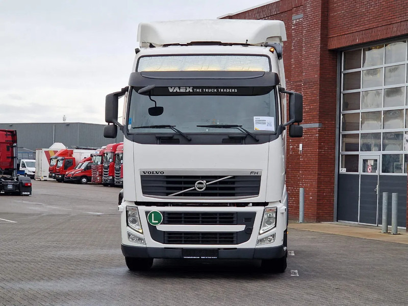 Volvo FH 13.460 Globetrotter 4x2 - Euro 5 EEV - 2x tank - Steel/Air - Fridge - Tractor head: gambar 2 Volvo FH 13.460 Globetrotter 4x2 - Euro 5 EEV - 2x tank - Steel/Air - Fridge - Tractor head: gambar 2