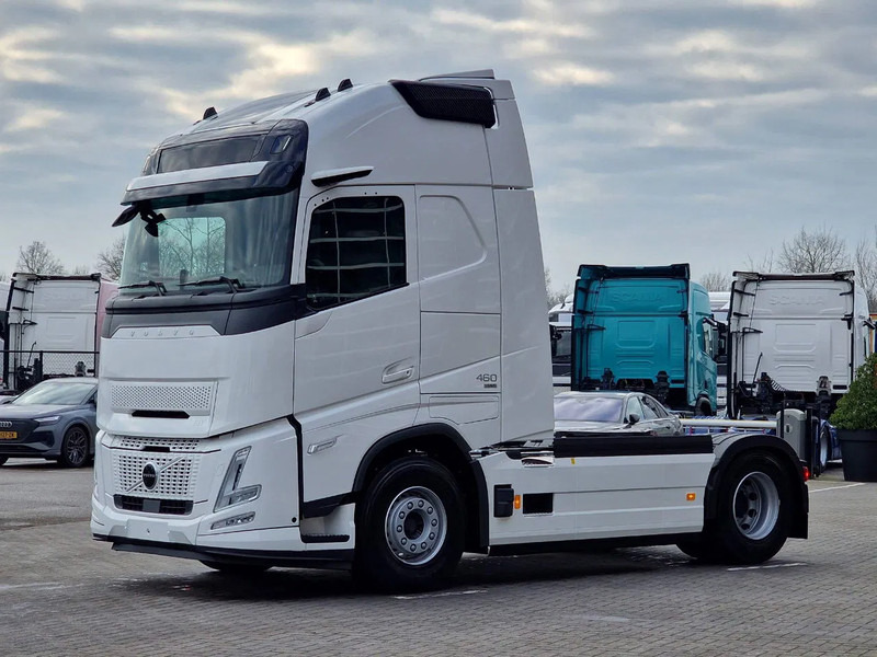 Volvo FH 13.500 Aero Globetrotter XL 4x2 - I Save - I parkcool - 2x tank - Mirror cams - Tractor head: gambar 3 Volvo FH 13.500 Aero Globetrotter XL 4x2 - I Save - I parkcool - 2x tank - Mirror cams - Tractor head: gambar 3