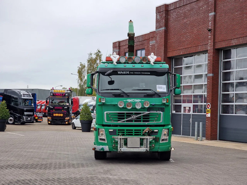 Volvo FH 13.440 6x2*4 - HIAB Hooklift 17T - Euro 5 - I shift - Steering axle - Hook lift: gambar 2 Volvo FH 13.440 6x2*4 - HIAB Hooklift 17T - Euro 5 - I shift - Steering axle - Hook lift: gambar 2