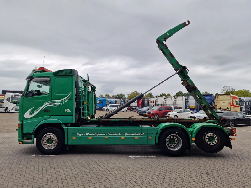 Volvo FH 13.440 6x2*4 - HIAB Hooklift 17T - Euro 5 - I shift - Steering axle - Hook lift: gambar 4 Volvo FH 13.440 6x2*4 - HIAB Hooklift 17T - Euro 5 - I shift - Steering axle - Hook lift: gambar 4