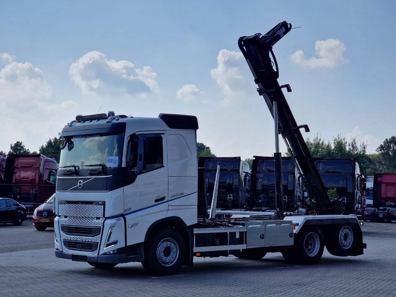 Volvo FH 13.460 6x2 - JOAB Hookmaster / Hooklift - 4.60 WB - Full air - Like new - Hook lift: gambar 4 Volvo FH 13.460 6x2 - JOAB Hookmaster / Hooklift - 4.60 WB - Full air - Like new - Hook lift: gambar 4