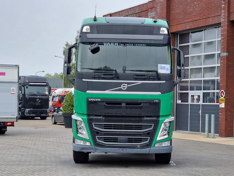 Volvo FH 13.460 Globetrotter 6x2 - Chassis - 4.60 WB - HUB Reduction - LNG - Truk sasis: gambar 2 Volvo FH 13.460 Globetrotter 6x2 - Chassis - 4.60 WB - HUB Reduction - LNG - Truk sasis: gambar 2