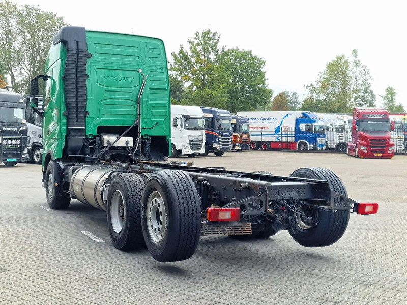 Volvo FH 13.460 Globetrotter 6x2 - Chassis - 4.60 WB - HUB Reduction - LNG - Truk sasis: gambar 5 Volvo FH 13.460 Globetrotter 6x2 - Chassis - 4.60 WB - HUB Reduction - LNG - Truk sasis: gambar 5