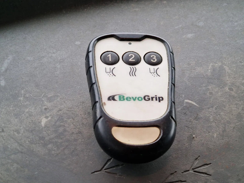 Truk box Volvo FH 13.460 Globetrotter XL 4x2 - Box with side doors - Manual gearbox - Full air: gambar 19