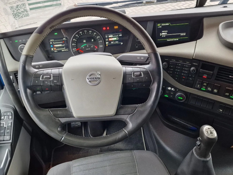 Truk box Volvo FH 13.460 Globetrotter XL 4x2 - Box with side doors - Manual gearbox - Full air: gambar 13