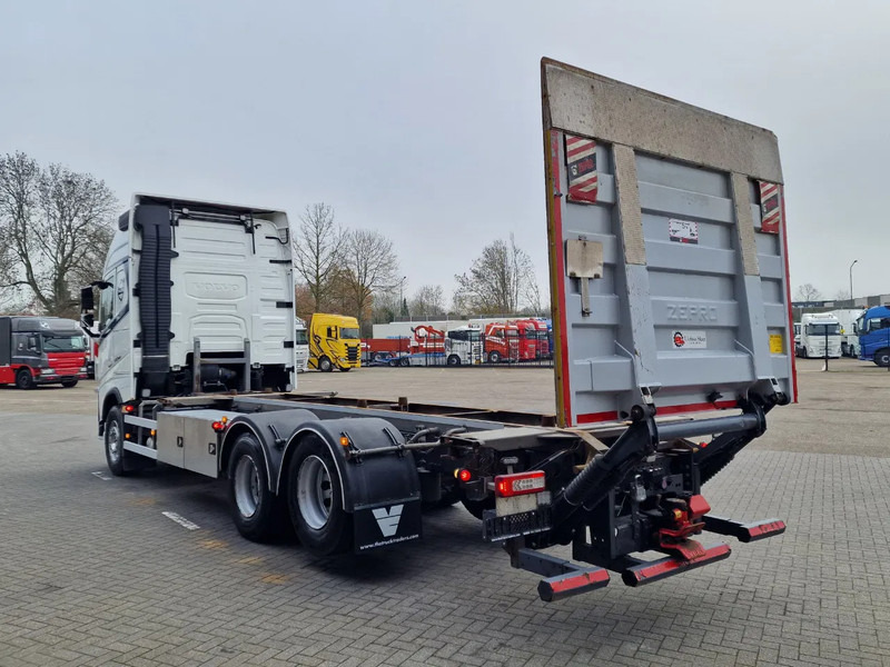 Volvo FH 13.500 Globetrotter XL 6x2 - BDF - Loadlift - I Save - Full air - Navi - Pengangkut kontainer/ Container truck: gambar 5 Volvo FH 13.500 Globetrotter XL 6x2 - BDF - Loadlift - I Save - Full air - Navi - Pengangkut kontainer/ Container truck: gambar 5