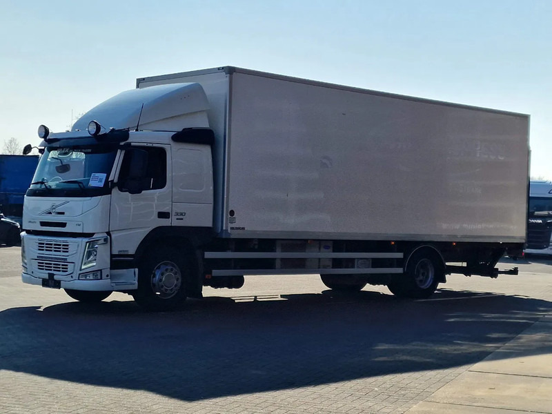 Volvo FM 330 4x2 - Carrier MT 18 Frigo - Loadlift - Full air - Sleepercab - Truk berpendingin: gambar 3 Volvo FM 330 4x2 - Carrier MT 18 Frigo - Loadlift - Full air - Sleepercab - Truk berpendingin: gambar 3