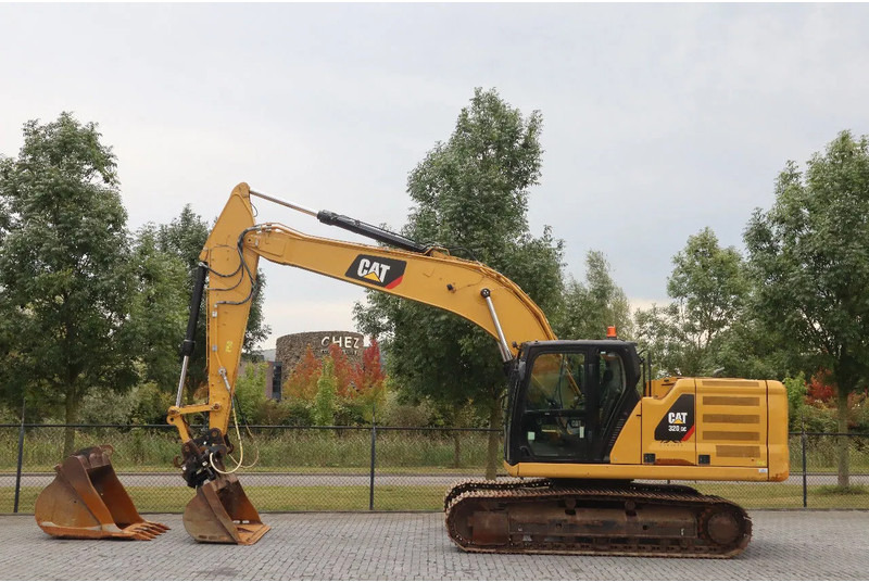 Caterpillar 320 GC 07A | JAPAN BUILT | TILT BUCKET | TOOTH BUCKET - Ekskavator perayap: gambar 1 Caterpillar 320 GC 07A | JAPAN BUILT | TILT BUCKET | TOOTH BUCKET - Ekskavator perayap: gambar 1