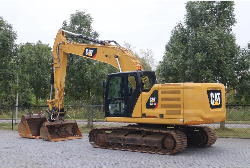 Caterpillar 320 GC 07A | JAPAN BUILT | TILT BUCKET | TOOTH BUCKET - Ekskavator perayap: gambar 3 Caterpillar 320 GC 07A | JAPAN BUILT | TILT BUCKET | TOOTH BUCKET - Ekskavator perayap: gambar 3