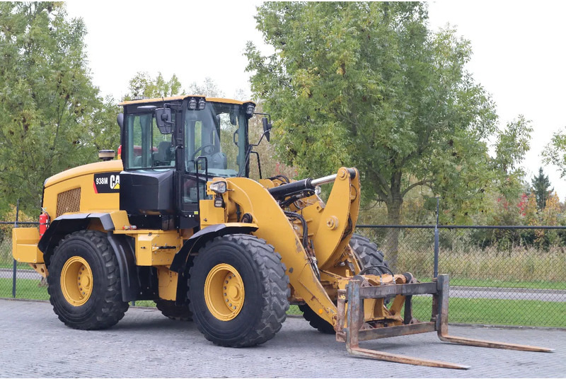 Caterpillar 938 M | 2X BUCKET | JIB | FORKS | BSS | GOOD CONDITION - Wheel loader: gambar 5 Caterpillar 938 M | 2X BUCKET | JIB | FORKS | BSS | GOOD CONDITION - Wheel loader: gambar 5
