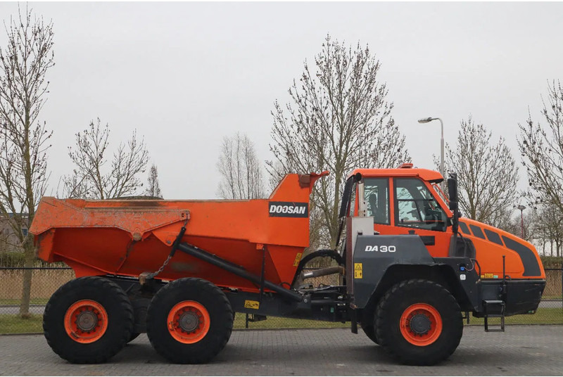 Doosan DA 30 | TAILGATE | AIRCO | GOOD CONDITION - Tempat sampah artikulasi: gambar 4 Doosan DA 30 | TAILGATE | AIRCO | GOOD CONDITION - Tempat sampah artikulasi: gambar 4