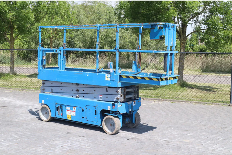 Genie GS-2032 | 8 METER | 363 KG - Scissor lifts: gambar 5 Genie GS-2032 | 8 METER | 363 KG - Scissor lifts: gambar 5