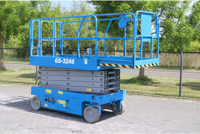 Scissor lifts Genie GS-3246 | 12 METER | 318 KG: gambar 5