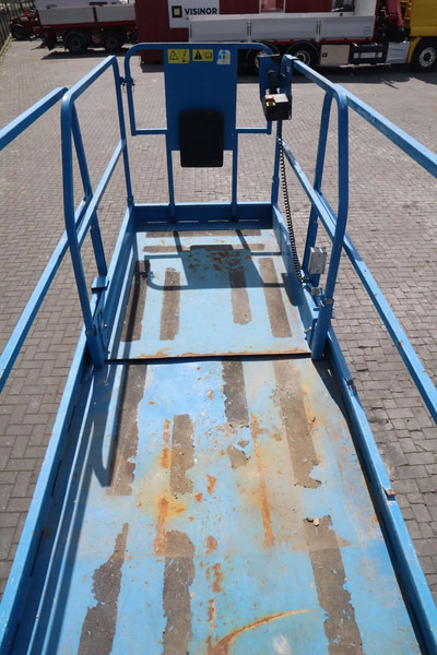 Scissor lifts Genie GS-3246 | 12 METER | 318 KG: gambar 13