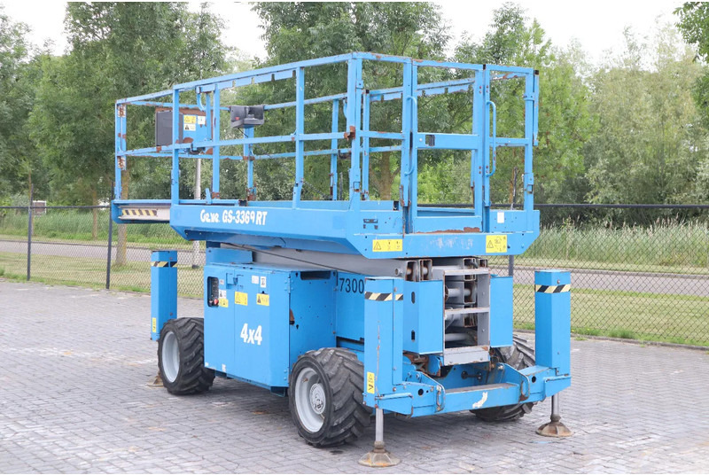 Genie GS-3369 RT | 12 METER | ROUGH TERRAIN - Scissor lifts: gambar 3 Genie GS-3369 RT | 12 METER | ROUGH TERRAIN - Scissor lifts: gambar 3