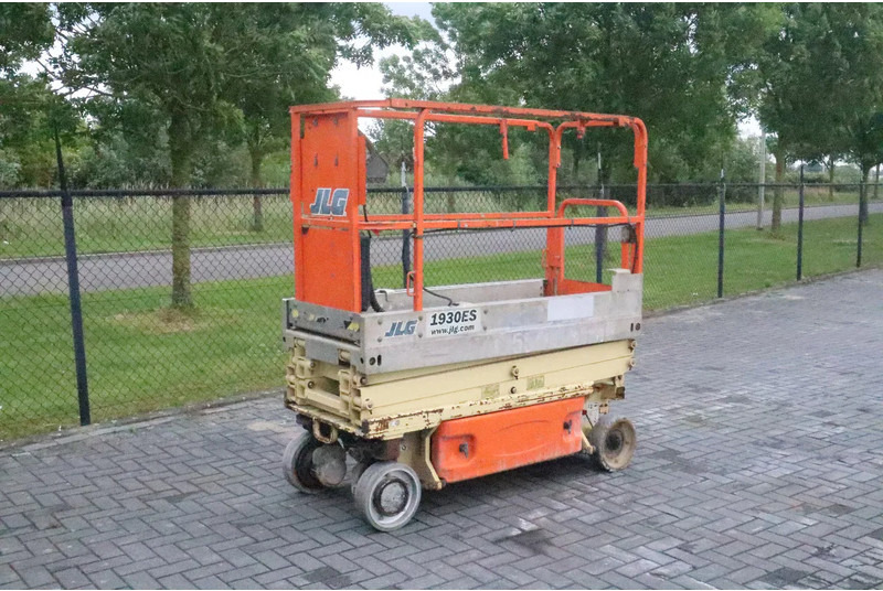 JLG 1930 ES | 7.7 METER | 230 KG - Scissor lifts: gambar 3 JLG 1930 ES | 7.7 METER | 230 KG - Scissor lifts: gambar 3